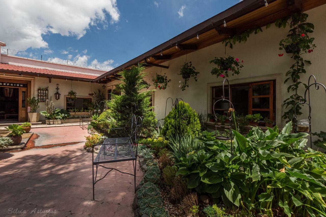 Acanthus Boutique Hotel كويتزالتنانغو المظهر الخارجي الصورة